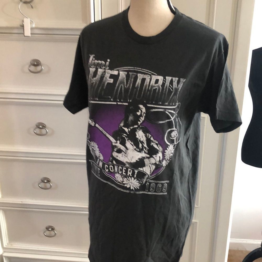 Vintage Jimi Hendrix concert T-shirt medium live 1969 American classic